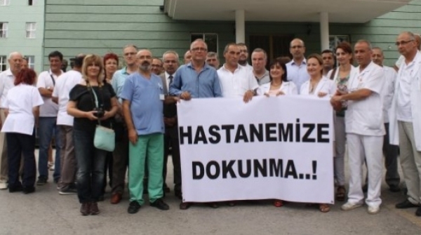 BURSA DEVLET HASTANESİ TURİSTİK TESİS YAPILAMAZ! OTOSANSİT’E TAŞINAMAZ!