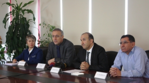 Hekimler hasta yararını gözetir biçimde mesleklerini icra etmeye devam edecekler!