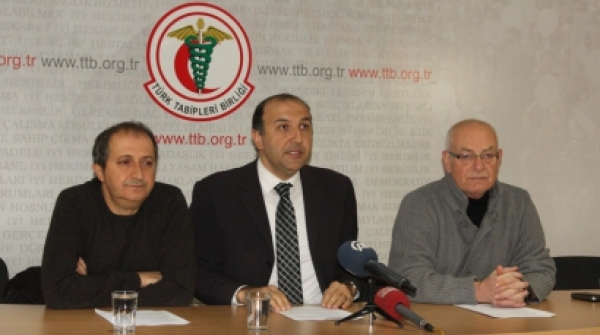 Kamu Emekçilerinin Talepleri Bizim de Taleplerimizdir