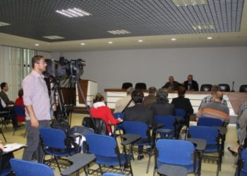 Hekimlere ve sağlık çalışanlarına yönelik şiddet içeren tüm saldırıları kınıyoruz.