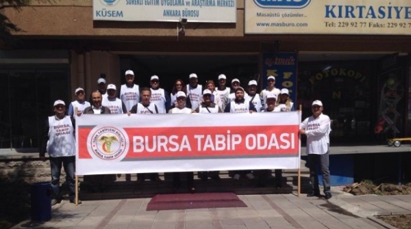 Aile Hekimlerine Diretilen Nöbet Uygulamasına İtiraz İçin Ankara’daydık