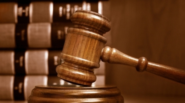 Muayenehanelerde Yapılabilecek Tıbbi İşlemler Listesi İptal Edildi