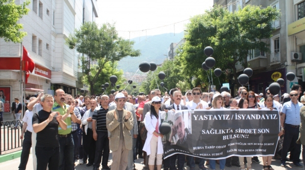 SADECE KATİLİN DEĞİL, AZMETTİRİCİLERİN DE BULUNMASINI İSTİYORUZ! YASTAYIZ / İSYANDAYIZ!  1 HAZİRAN 2015 PAZARTESİ GÜNÜ HASTANELERİMİZE GİRMİYORUZ!