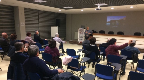 Ecz. Fevzi Yapıcı "Bir Çiçek-Bir Kelebek"