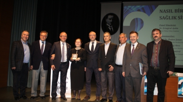 “Nasıl Bir Sağlık Sistemi” Konulu Panel Yapıldı