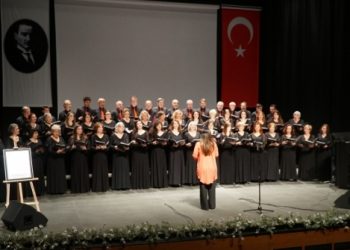 Dünya Müziği Derneği Çok Sesli Koro Konseri