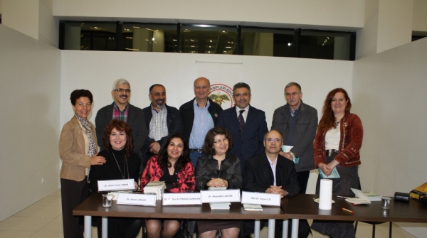 Hekimlerden Anılar İmza Günü