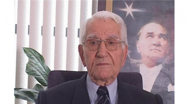 Acı Kaybımız: Dr. Mithat İlhan’ı kaybettik