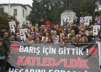 13 Ekim 2015 Barış İçin Gittik Katledildik