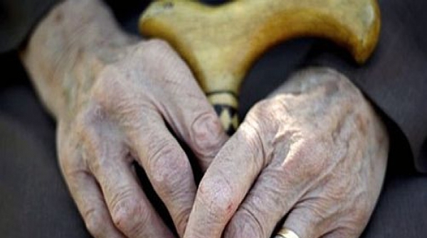 Yaşlılık, yaşamın olağan ve deneyim açısından en zengin dönemidir!