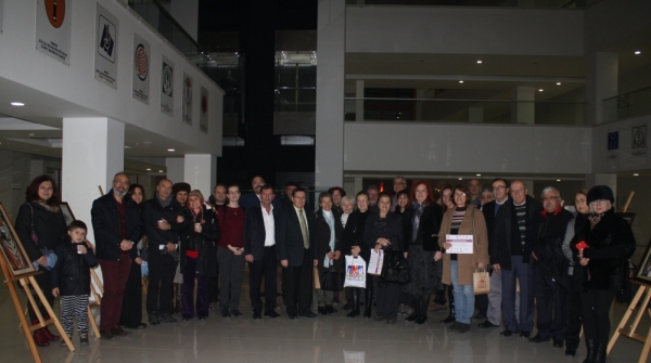 Bursa Tabip Odası Sanatçı Hekimler Resim Sergisi açılışı gerçekleştirildi.