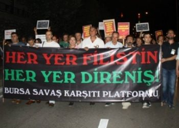 “Çocuklar uyurken susulur ölürken değil…” Öldürülen çocuklar, kadınlar, insanlar! Filistin’de ölen insanlıktır!