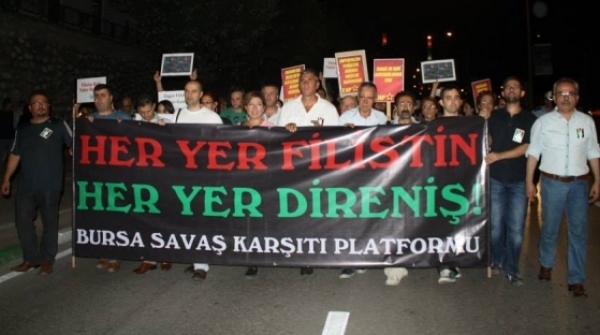 “Çocuklar uyurken susulur ölürken değil…” Öldürülen çocuklar, kadınlar, insanlar! Filistin’de ölen insanlıktır!