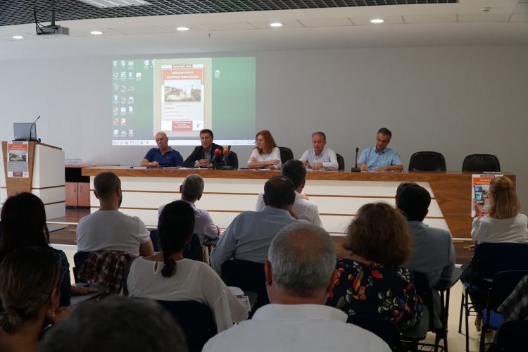 Doğudan Batıya Mevsimlik Tarım İşçilerinin sorunlarını konuştuk