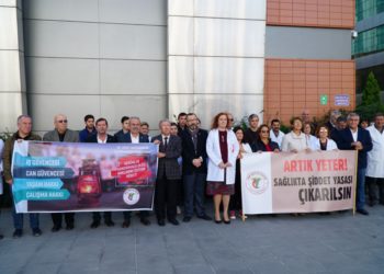 “Şiddeti Değil Çalışma Hakkını Engelleyen Yasayı Kabul Etmeyeceğiz” Nöbeti