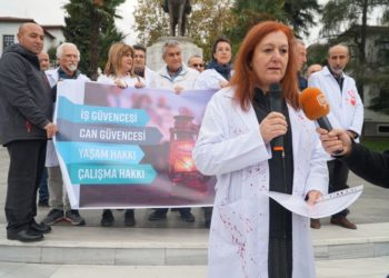 Kanun Teklifi Geri Çekilsin; HEKİMLİK YAPMAK İSTİYORUZ!