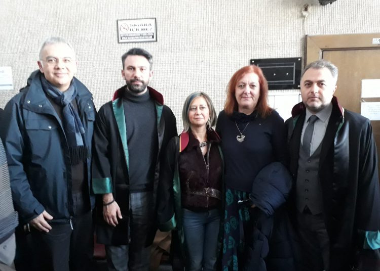 Türk Tabipleri Birliğinin yanındayız