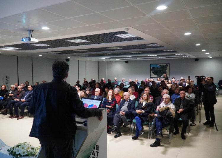 “Kentli Hakları” paneli yapıldı