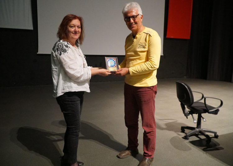 Kül Kent Belgesel gösterimi yapıldı