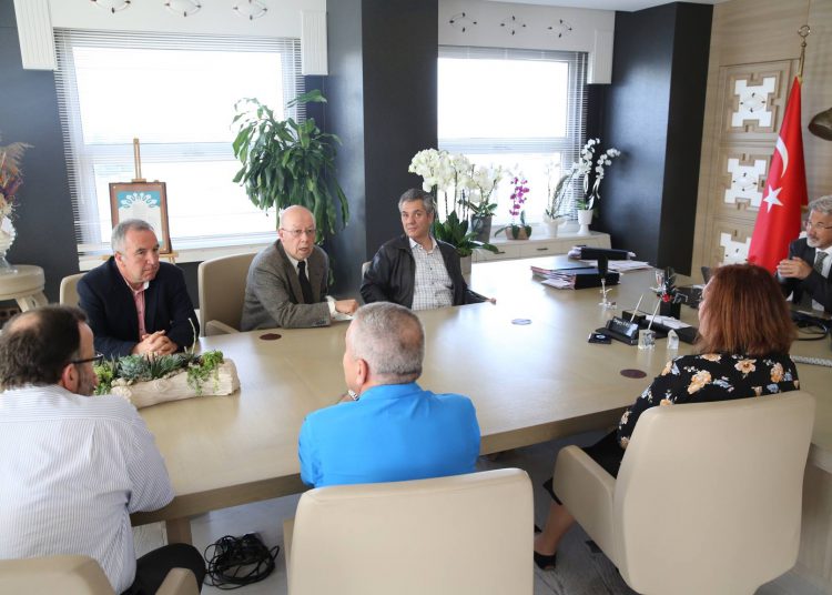 Nilüfer Belediye Başkanını ziyaret ettik
