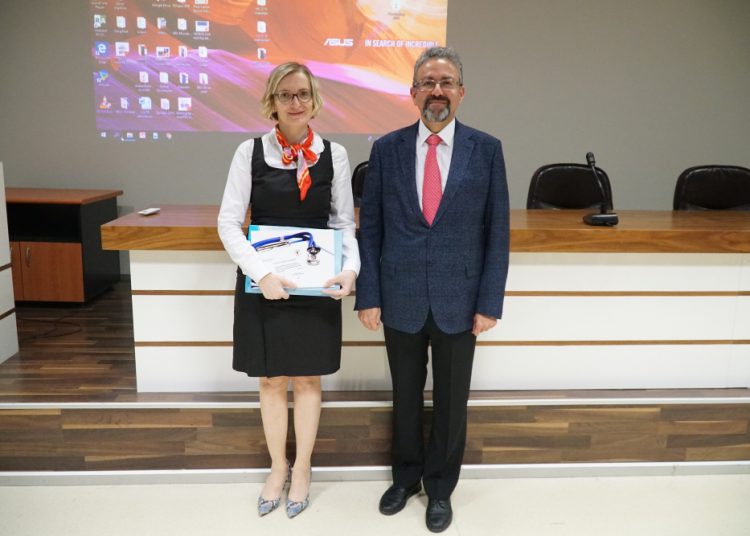 “2018 Yılı Nöroloji Dünyası’na Ne Getirdi?” Konulu STE Etkinliği Yapıldı