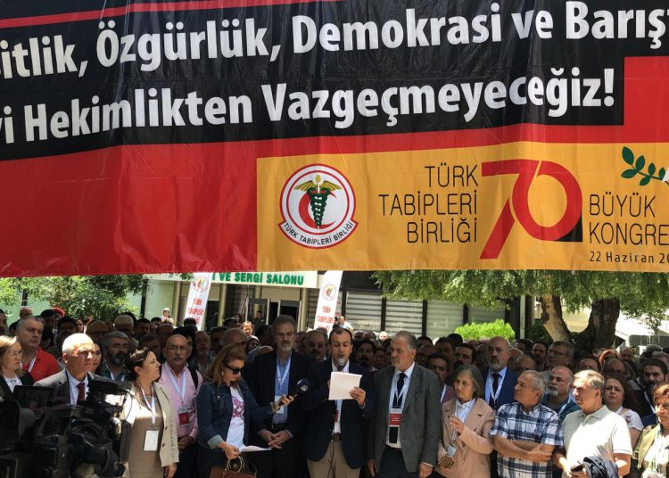 Türk Tabipleri Birliği 70. Büyük Kongresi’ne Katıldık