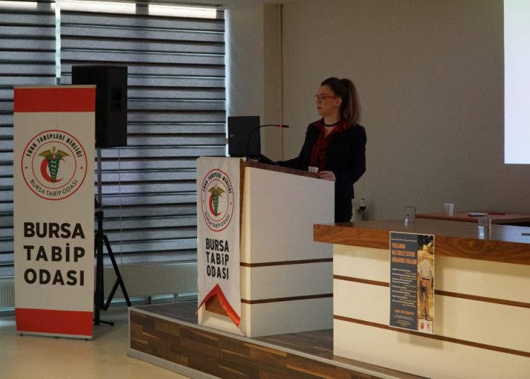 Yaşlılarda Kas İskelet Sistemi Ağrılarına Yaklaşım Sempozyumu yapıldı