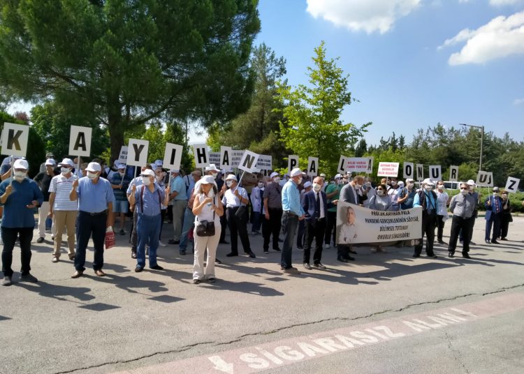 Prof.Dr.Kayıhan PALA Halk Sağlığının Kararlı Savunucusu Türk Tabipleri Birliği’nin Onurudur!