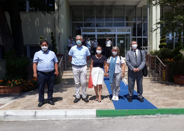 Prof.Dr.Kayıhan PALA Halk Sağlığının Kararlı Savunucusu Türk Tabipleri Birliği’nin Onurudur!