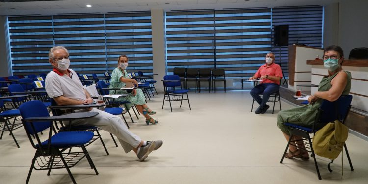 Burs Komisyonu yeni dönemdeki ilk toplantısını gerçekleştirdi