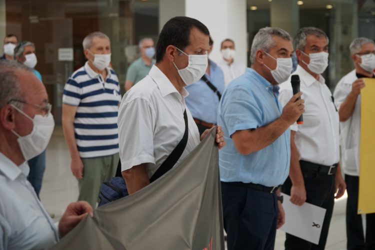 Salgınla mücadelenin yolu Tabip Odalarına saldırmak değildir