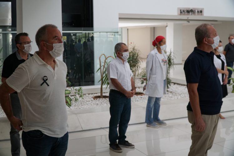 Salgınla mücadelenin yolu Tabip Odalarına saldırmak değildir