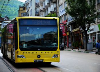 Bursa’da sağlık çalışanlarına ücretsiz ulaşım hala yok!