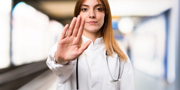 Sağlık Müdürlüğü suskun ama hekimlere tehditler sürüyor