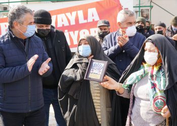 Bursa Tabip Odası Çevre Ödülü Kirazlıyayla köylülerine verildi