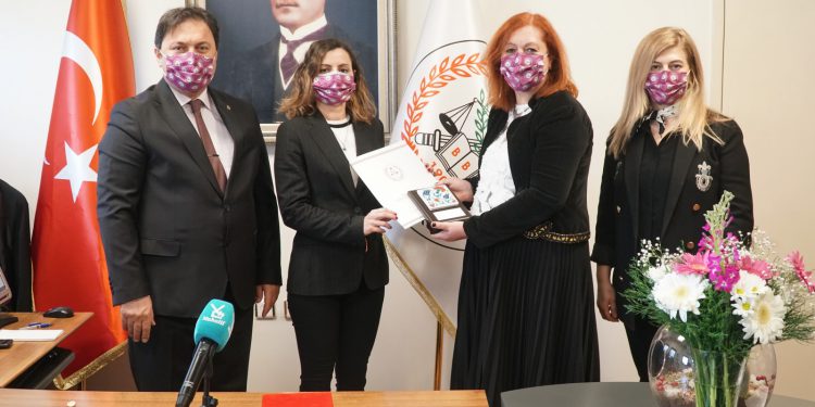 Güçlü Kadın Başarı Ödülü Dr. Elitez’e verildi