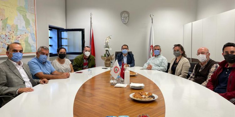 Bursa Eczacı Odasına kutlama ziyareti