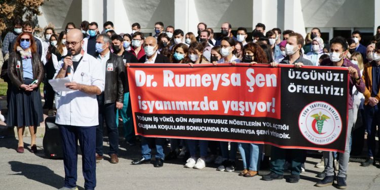 yorgun-hekimler-uykusuz