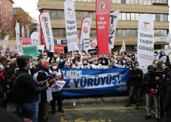 Bursa Tabip Odası ‘Beyaz Forum’a katıldı