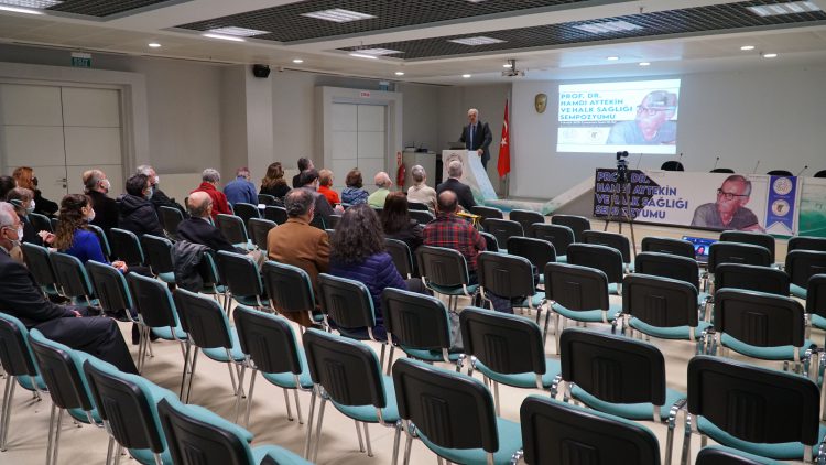 Prof. Dr. Hamdi Aytekin ve Halk Sağlığı Sempozyumu gerçekleştirildi