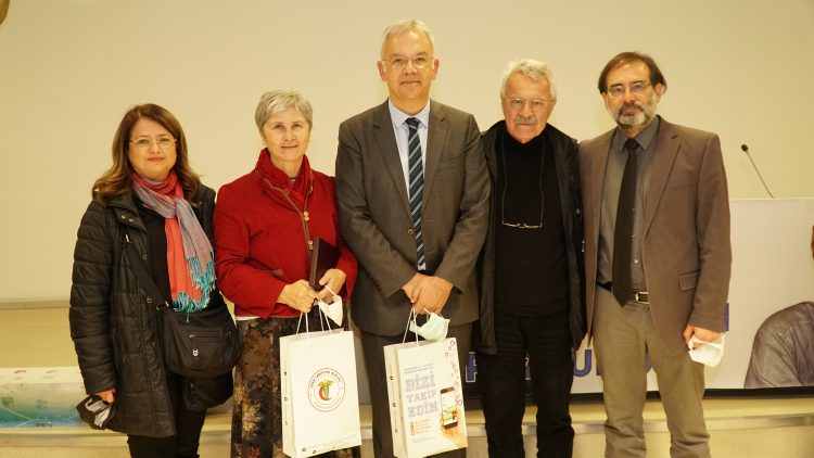 Prof. Dr. Hamdi Aytekin ve Halk Sağlığı Sempozyumu gerçekleştirildi