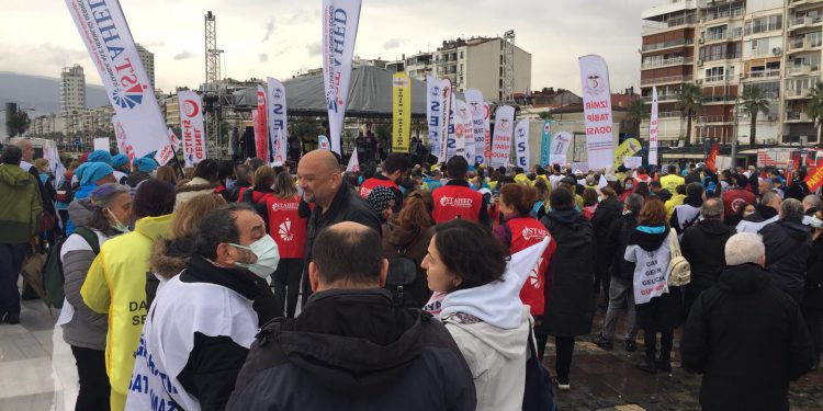 Aile hekimleri İzmir’de buluştu
