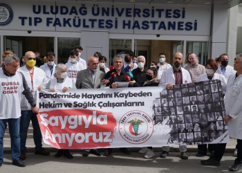 Pandemide Hayatını Kaybeden Hekim ve Sağlık Çalışanlarını Saygıyla Anıyoruz