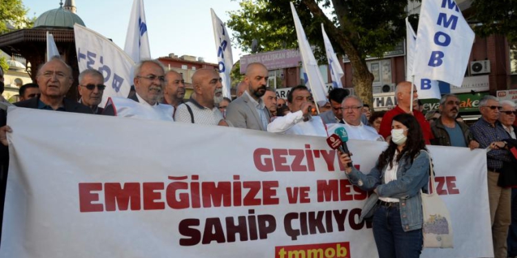 Geziye, Emeğimize, Mesleğimize Sahip Çıkıyoruz!