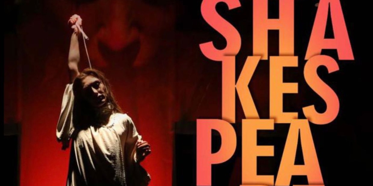 Kraliçe Shakespeare Sahneye Çıkıyor