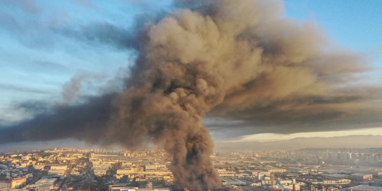 Bursa’daki fabrika yangınından kaygılıyız!