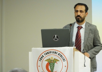 Doç. Dr. Mehmet Bayrak, HPV ve HPV Bağlantılı Kadın Kanserleri’ni anlattı