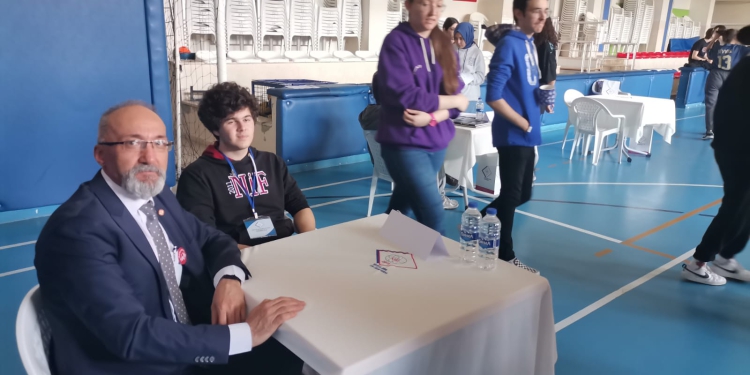 Dr. Ersan Taşçı Kariyer Günleri etkinliğine katıldı