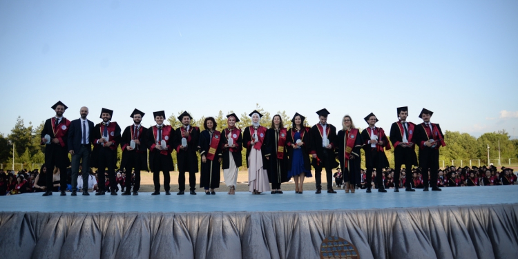 BUÜ Tıp Fakültesi’nin Mezuniyet Törenine Katıldık