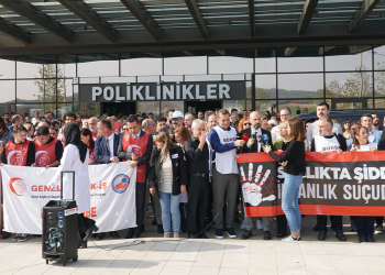 Bursa’da Sağlık Çalışanları ‘YETER ARTIK’ Dedi